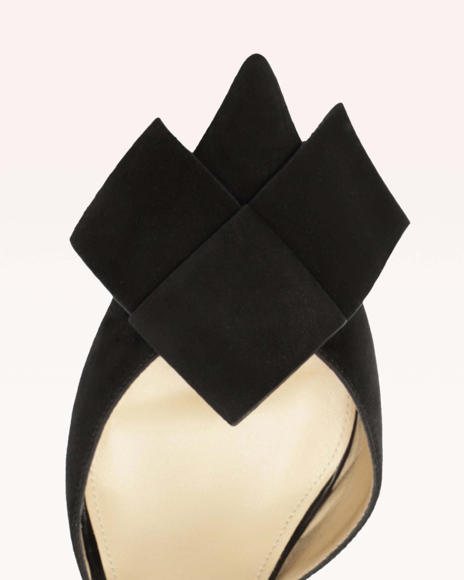 Bonny 85 Suede Black Pumps P/24