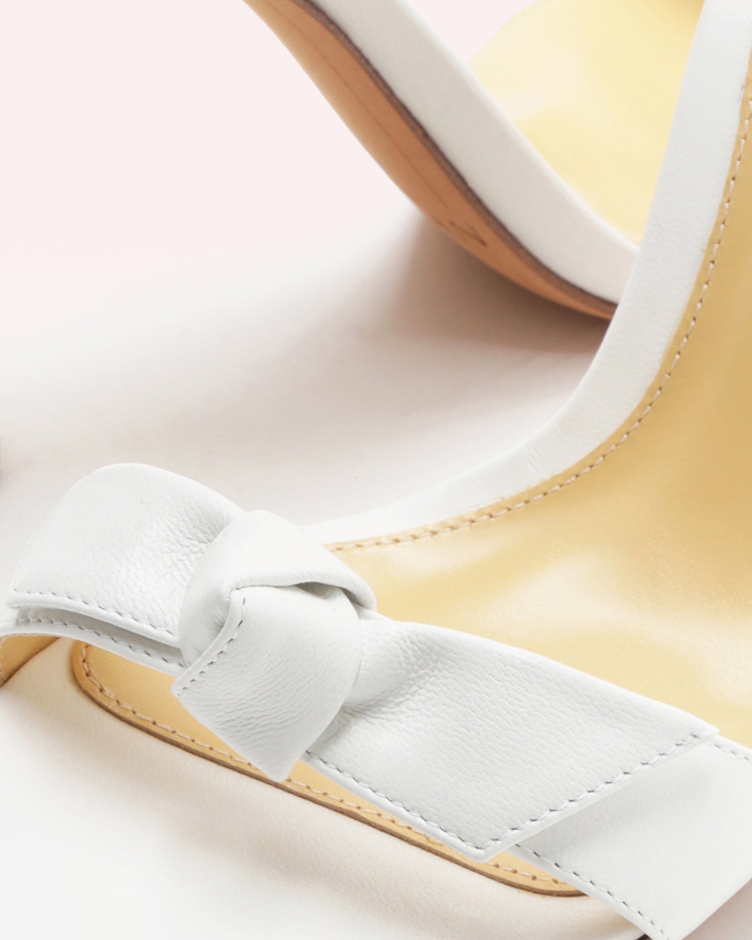 Clarita Block 90 White Sandals Core