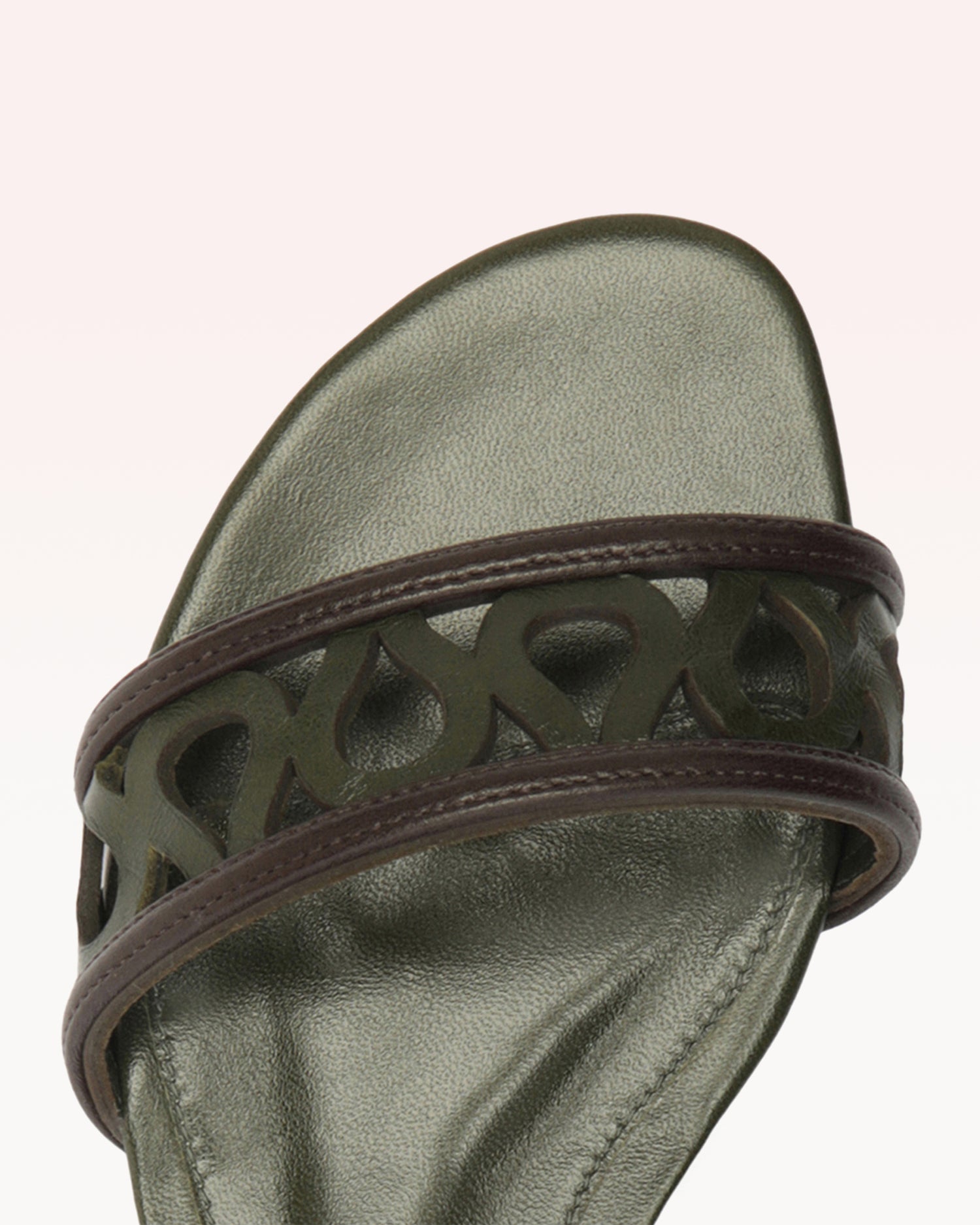 Dakota Sandal Flats R/25