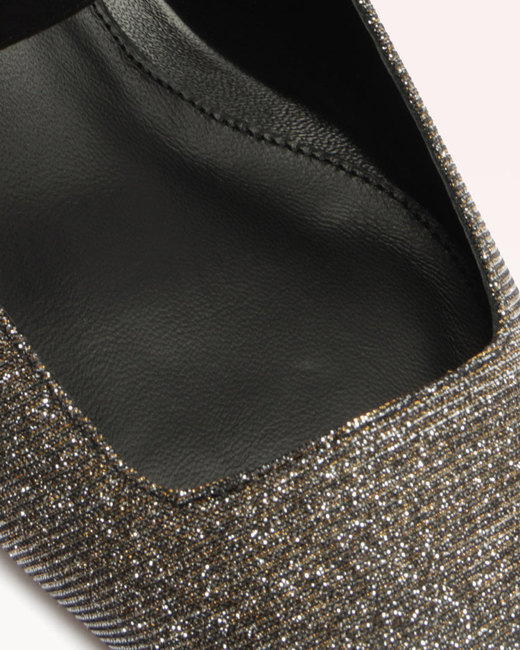 Clarita Mule Stellar
