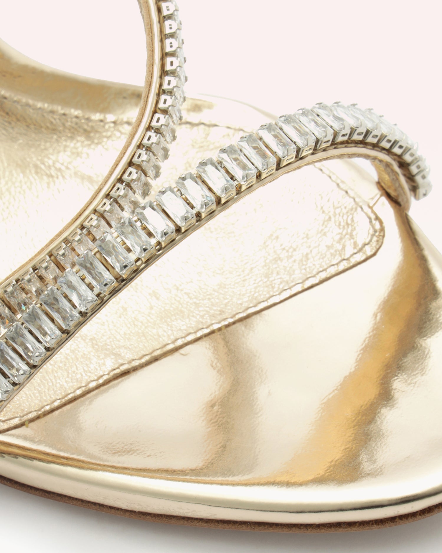 Leah Zircone 100 Sandals Holiday- R/25