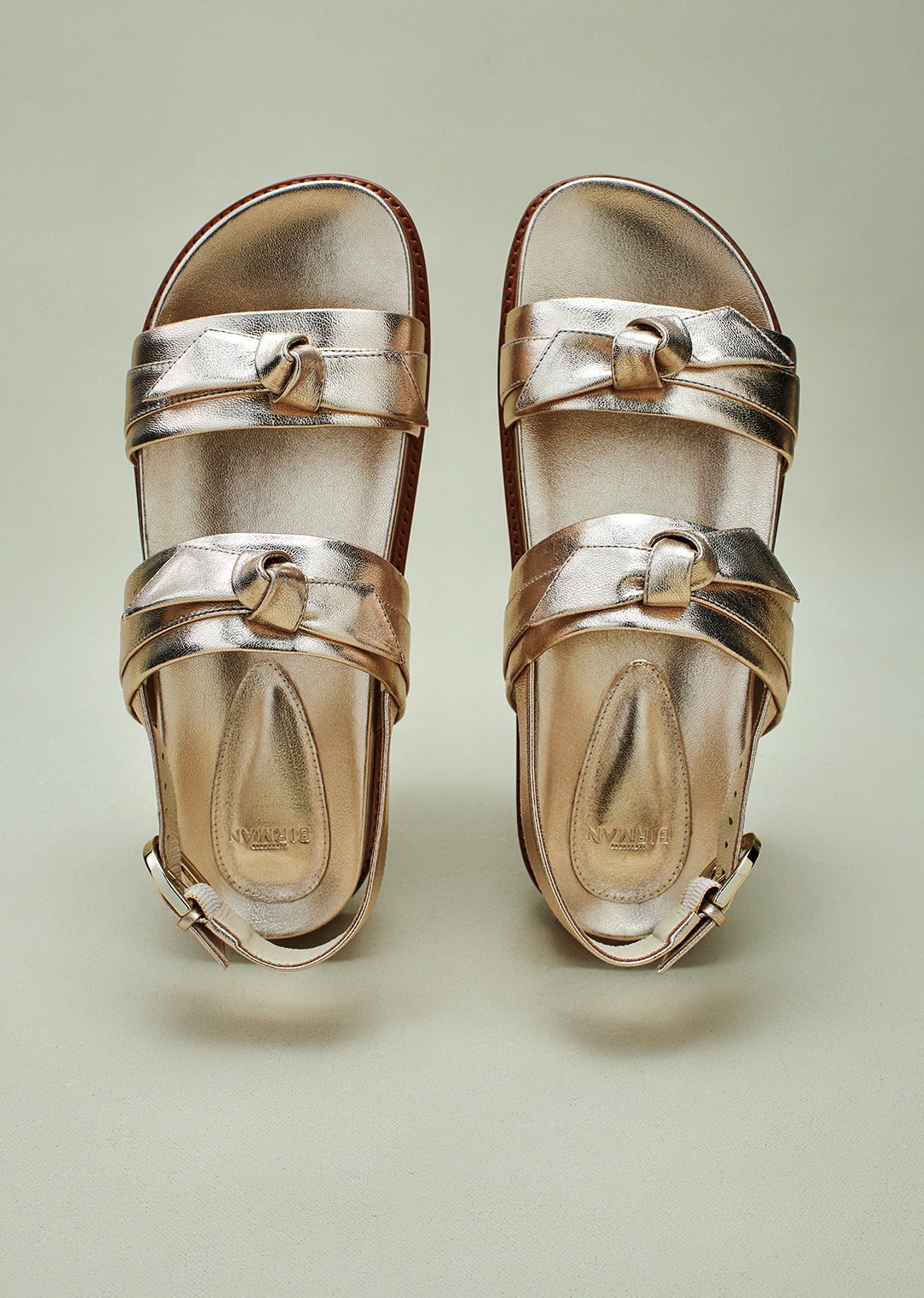 Alluring Flat Sandals for Everiday Lux.