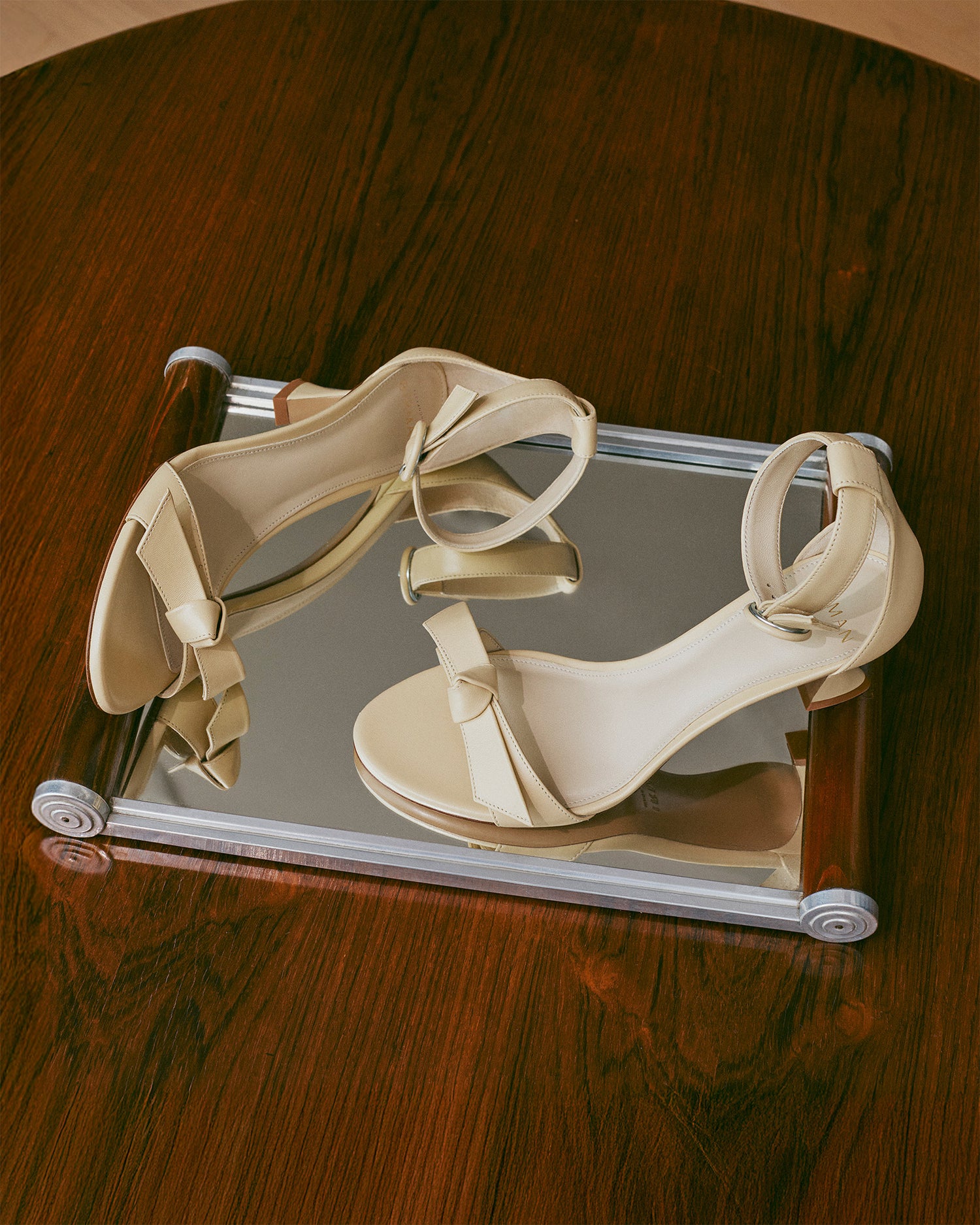 Clarita Buckle 60 Creamy Sandals S/25