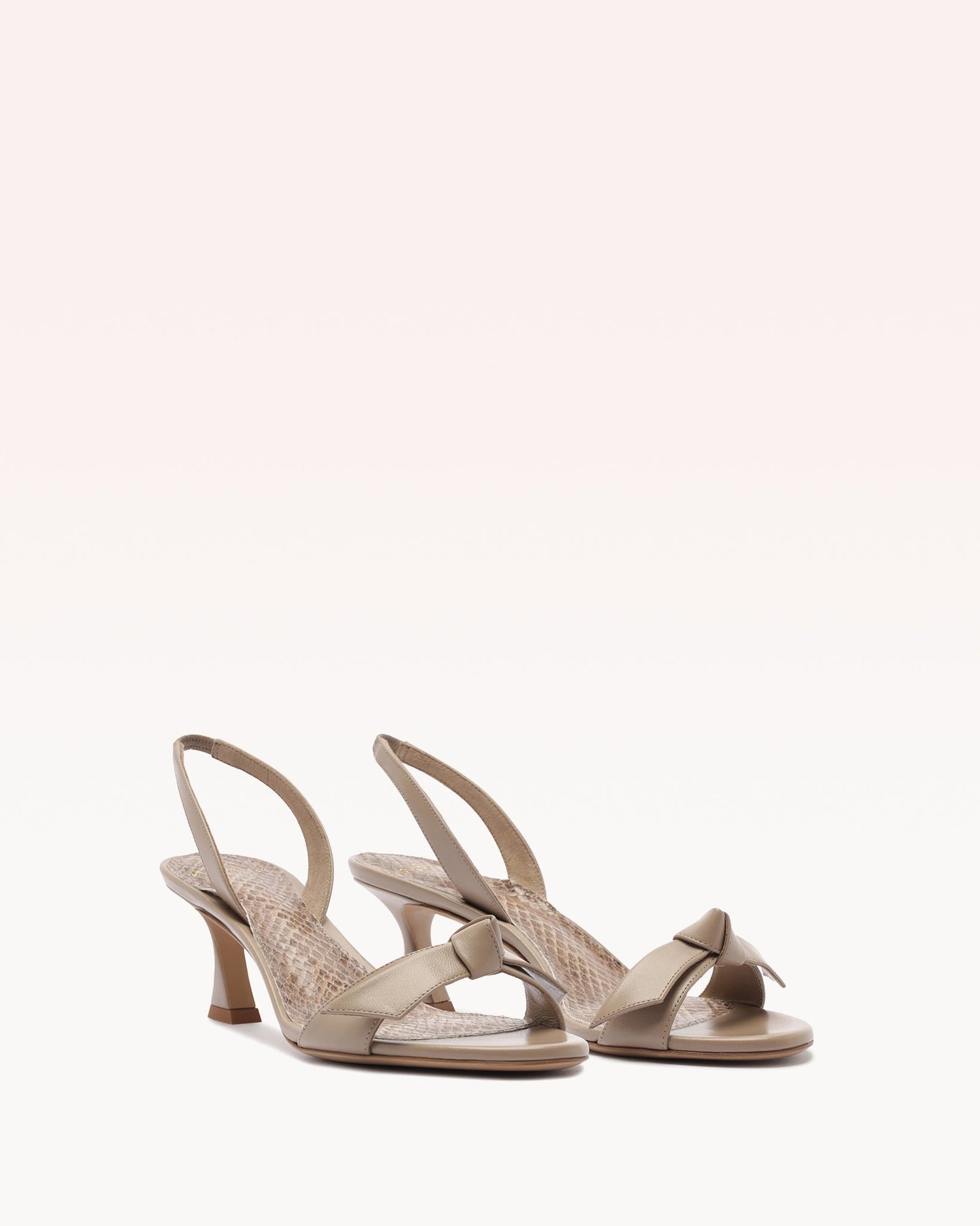 Clarita Sling Bell 60 Semolina