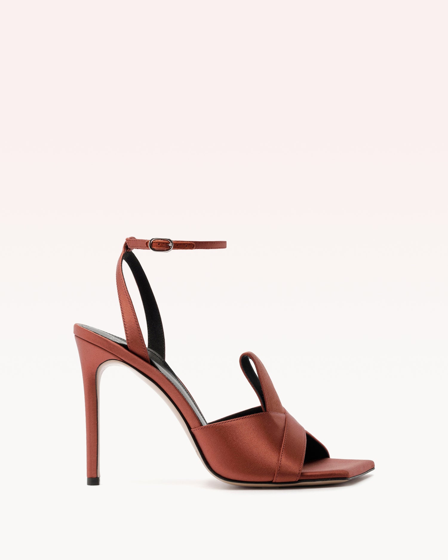 Tati Sandal 100 Ambar Sand Sandals R/26 35 Ambar Satin