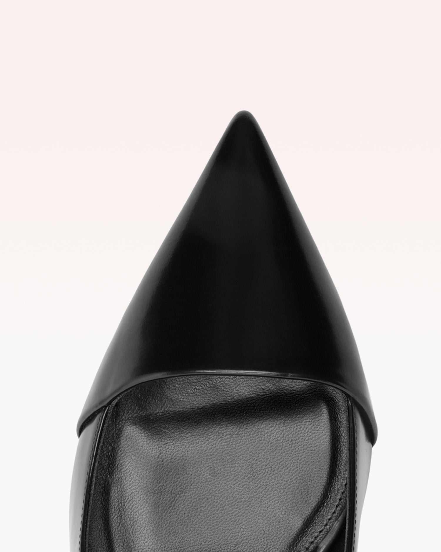 Minerva Pump 60 Black Pumps R/26