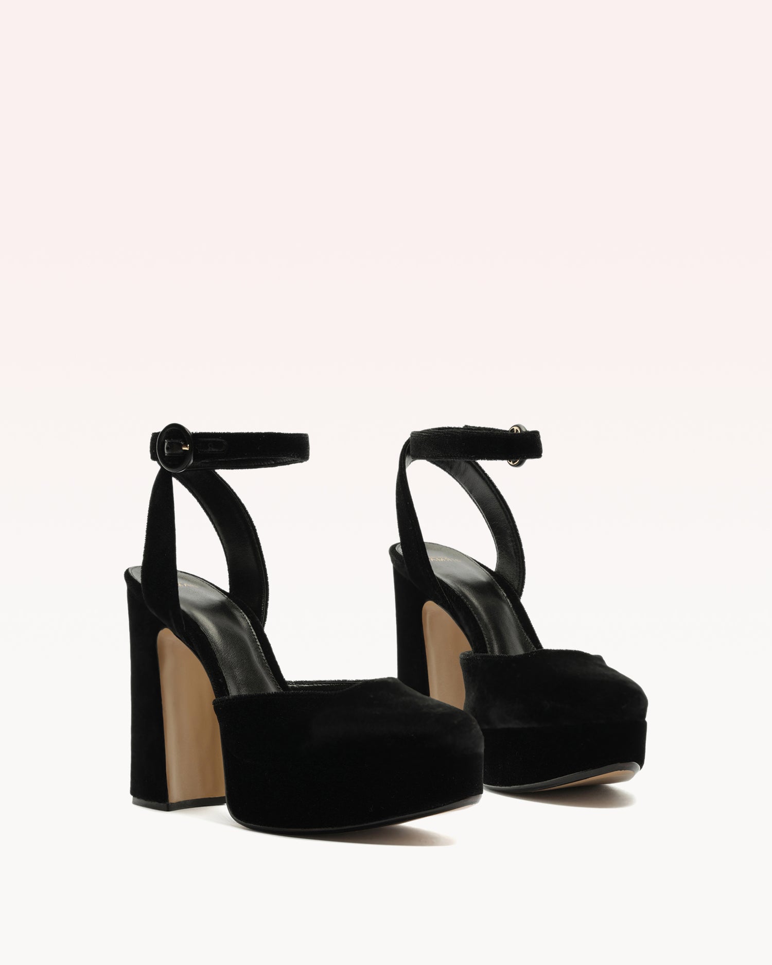 Vita Platform 120 Velvet Black Pumps R/26