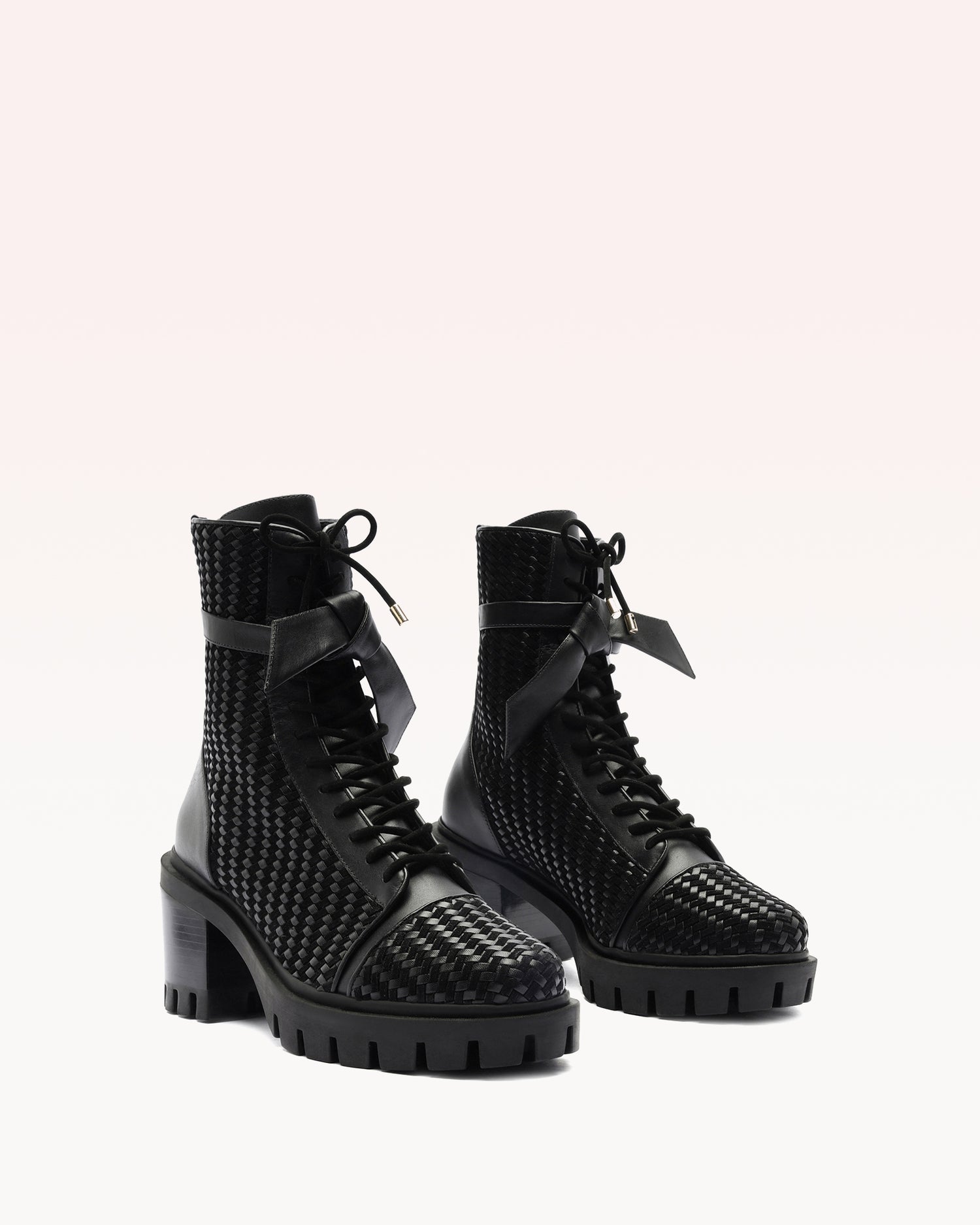 Tresse Combat Black Booties P/25