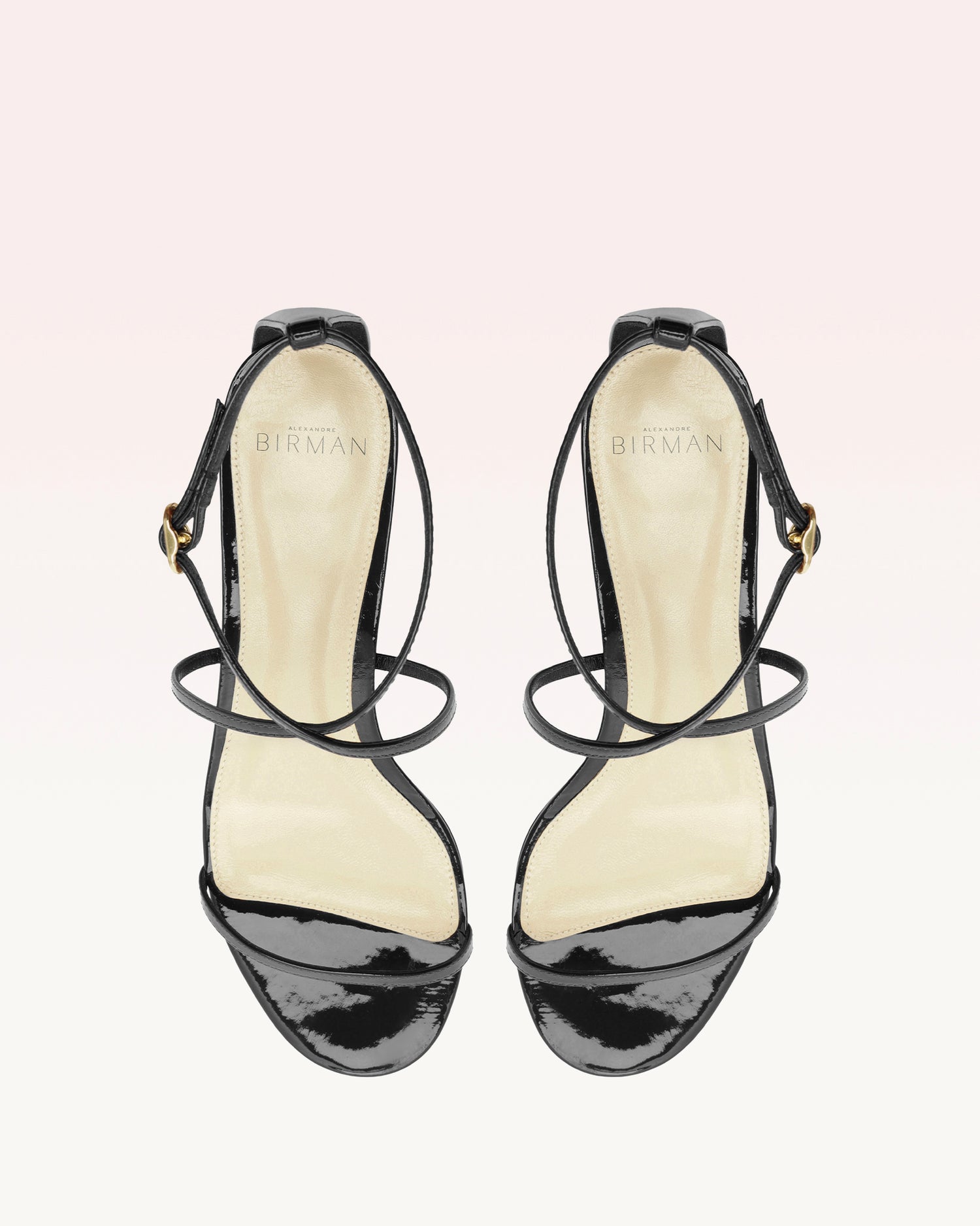 Cynthia Flat Black