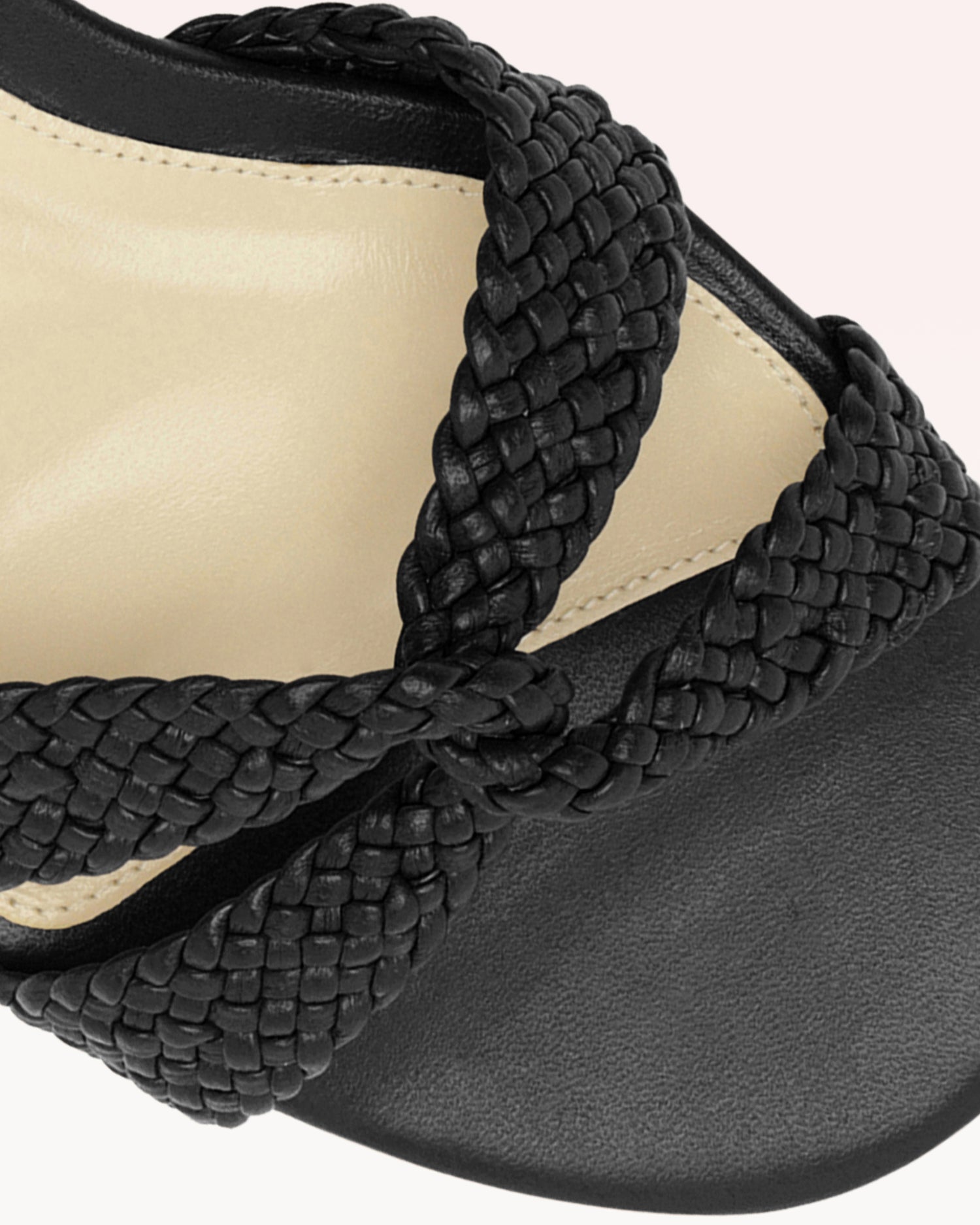 Sabrina Flat Black