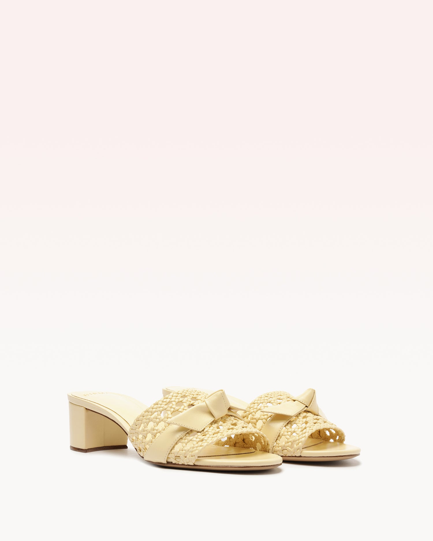 Clarita Tresse Creamy Sandals S/25