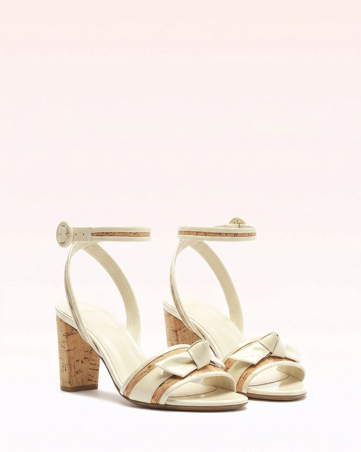 Clarita Cork 75 Eggshell