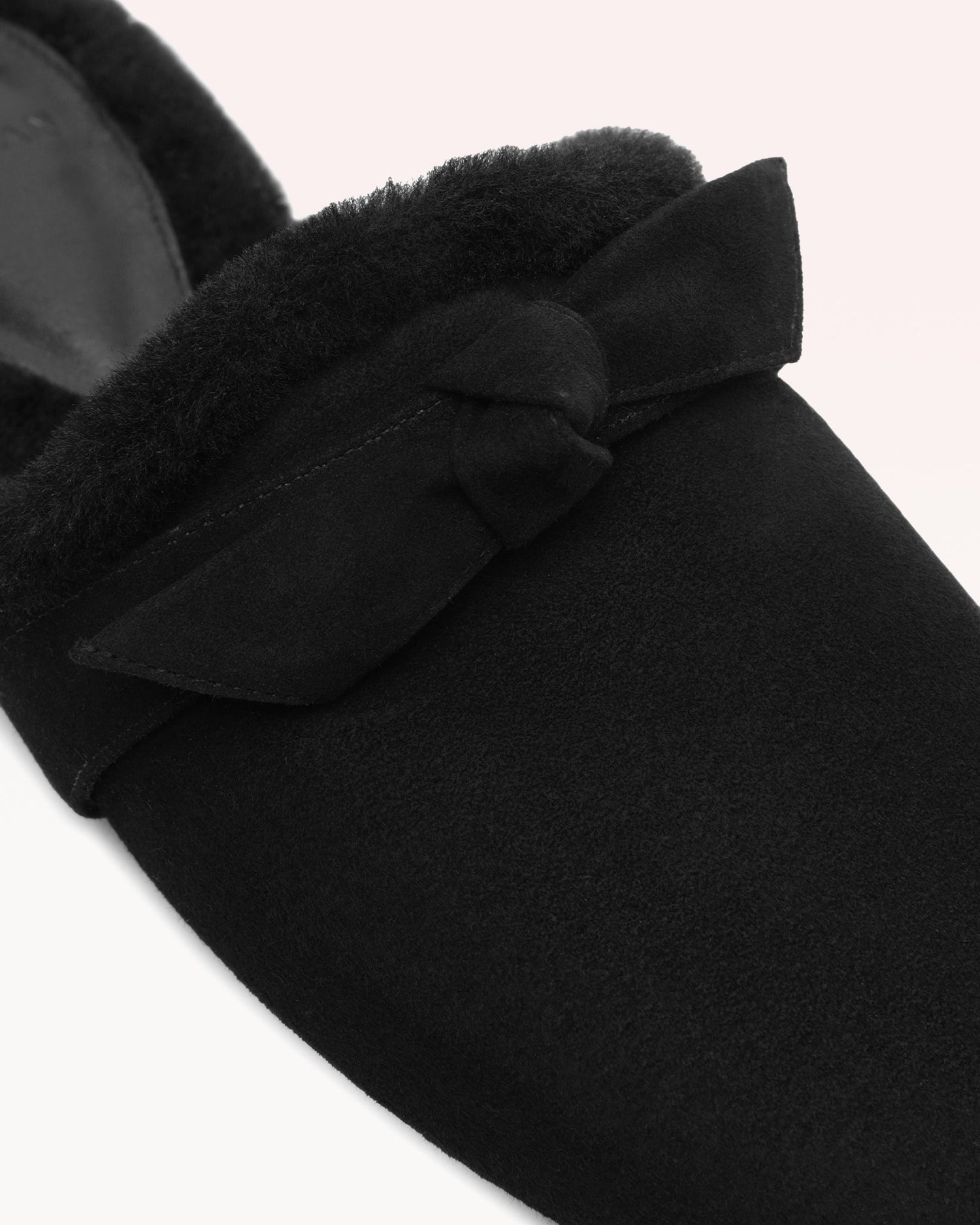 Clarita Babouche Shearling Black