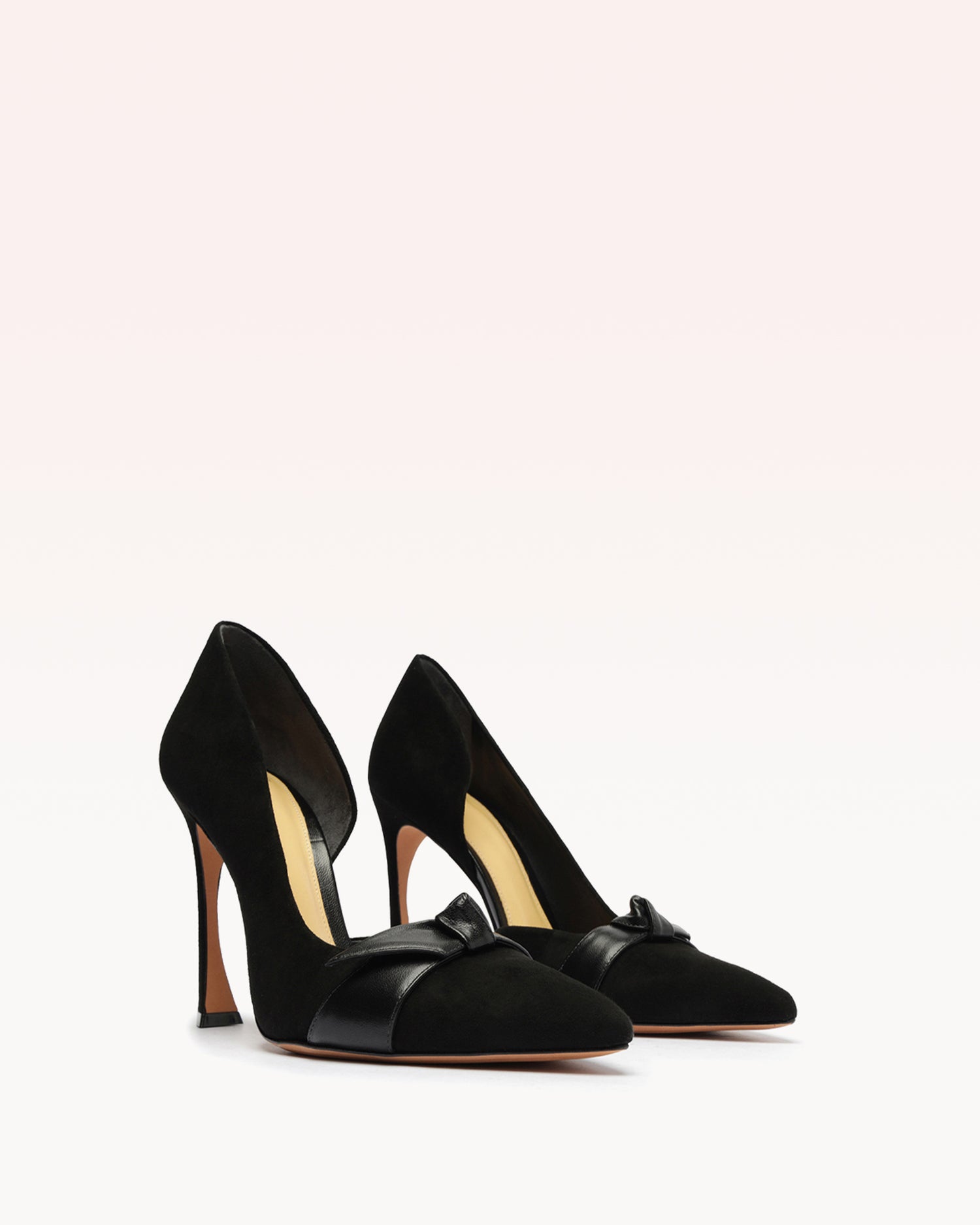 Asymmetric Clarita Pump 100 Black Pumps Fall 22   